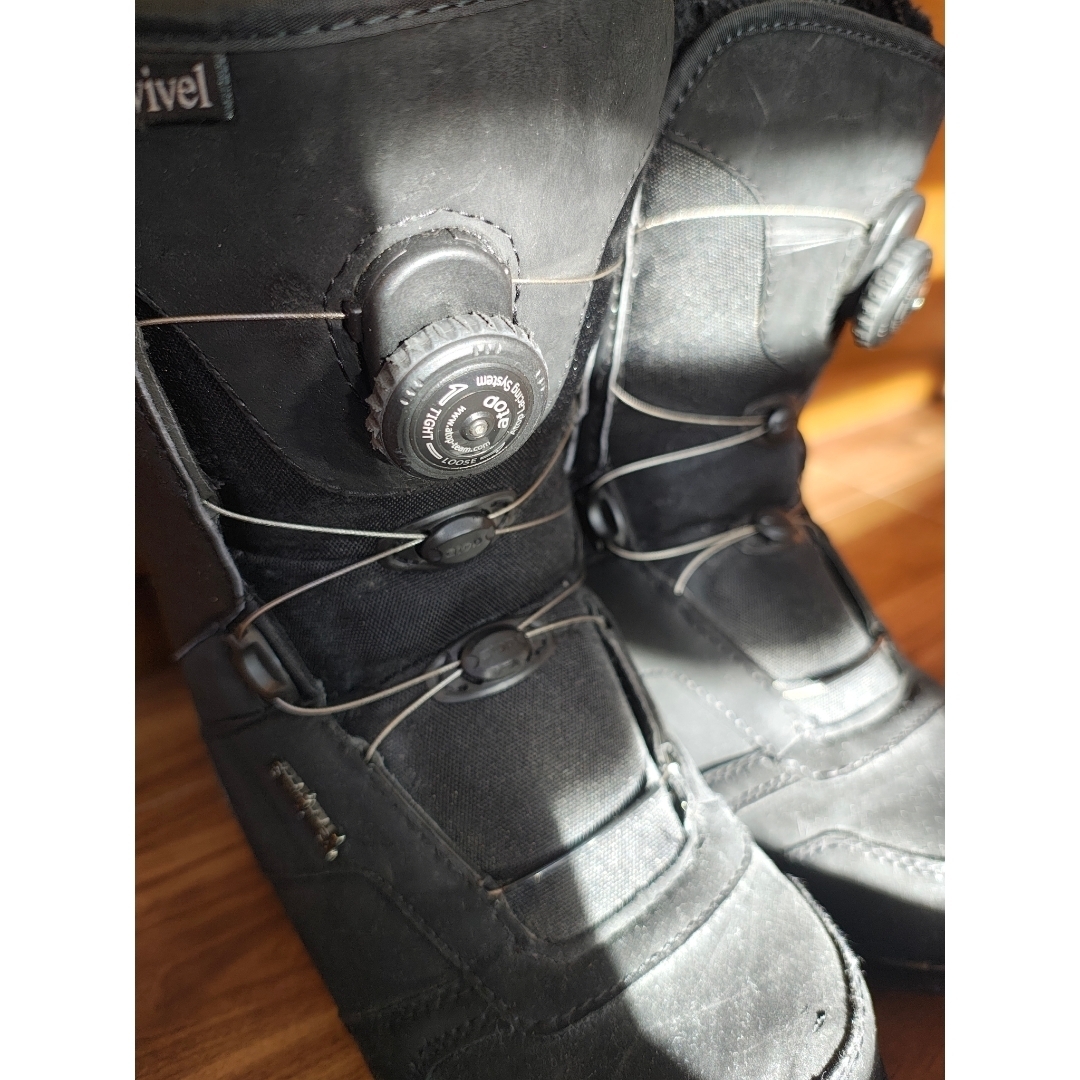 swivel スノーボードブーツ グレー/ブラック swivel スノーボード