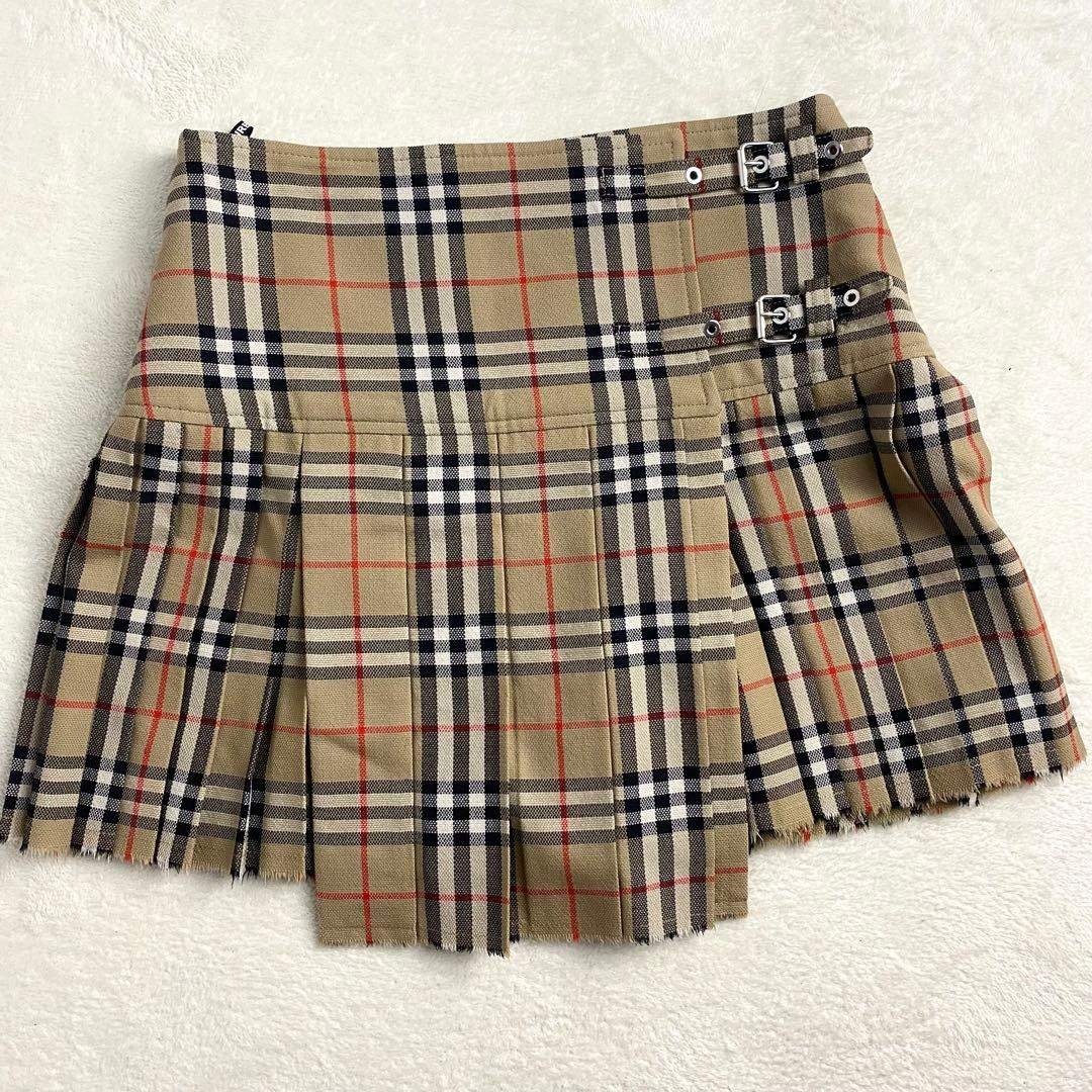 BURBERRY - 【現行☆人気】バーバリー ノバチェック スカート プリーツ