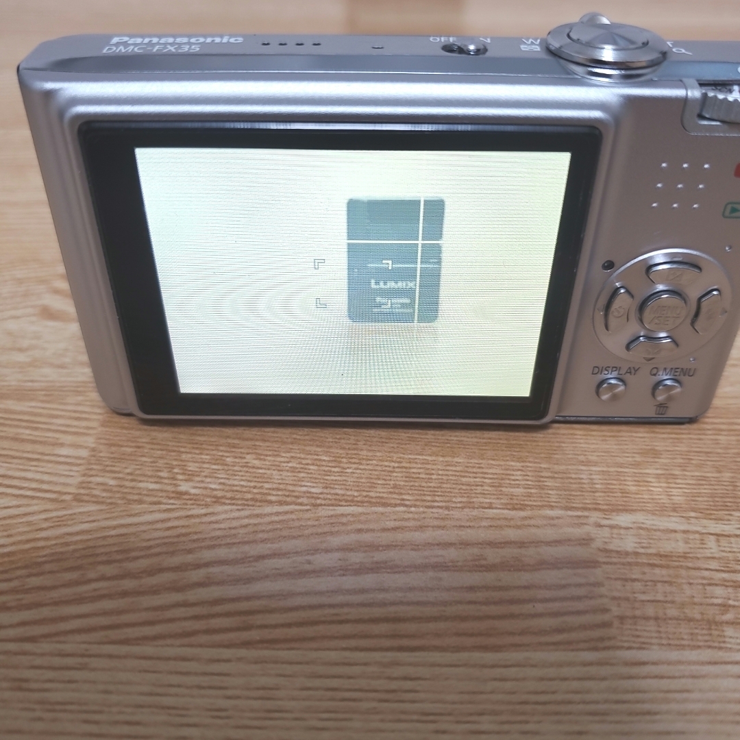 Panasonic - Panasonic LUMIX DMC-FX35 オールドコンデジ 動作確認済み