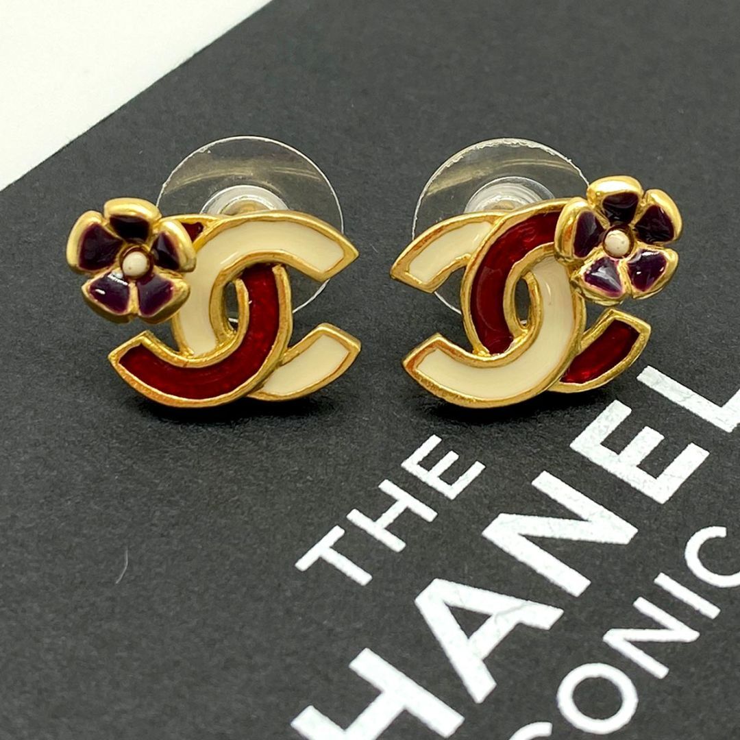 CHANEL - CHANEL シャネル ピアス 両耳 CC ココマーク カメリア
