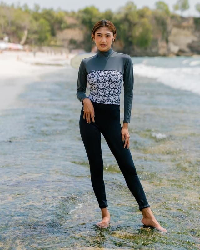 スキューバパーフェクトオールスーツ - WatoEy・Swell flowers