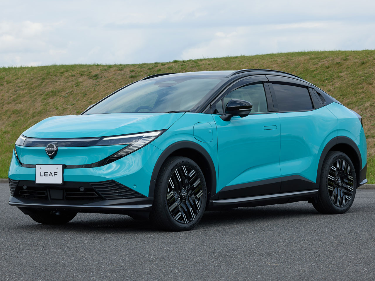 日産 リーフの価格・新型情報・グレード諸元 価格.com