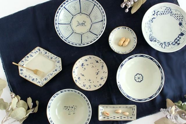 4.5寸鉢｜花唐草紋｜陶器｜石井桃子｜和食器通販｜うちる｜和食器の皿