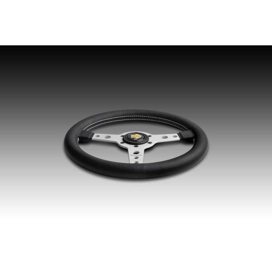 MOMO（モモ） ステアリング P-9 PROTOTIPO SILVER 320 プロトタイプ