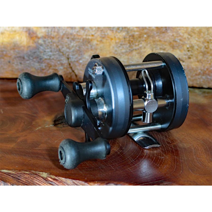 Abu Garcia（アブガルシア） ABU Ambassadeur 150Plusアブ