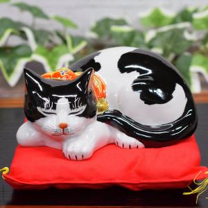 常滑焼 招き猫：貯金箱 黒小判付招猫（手長タイプ）13号＜左手を上げる