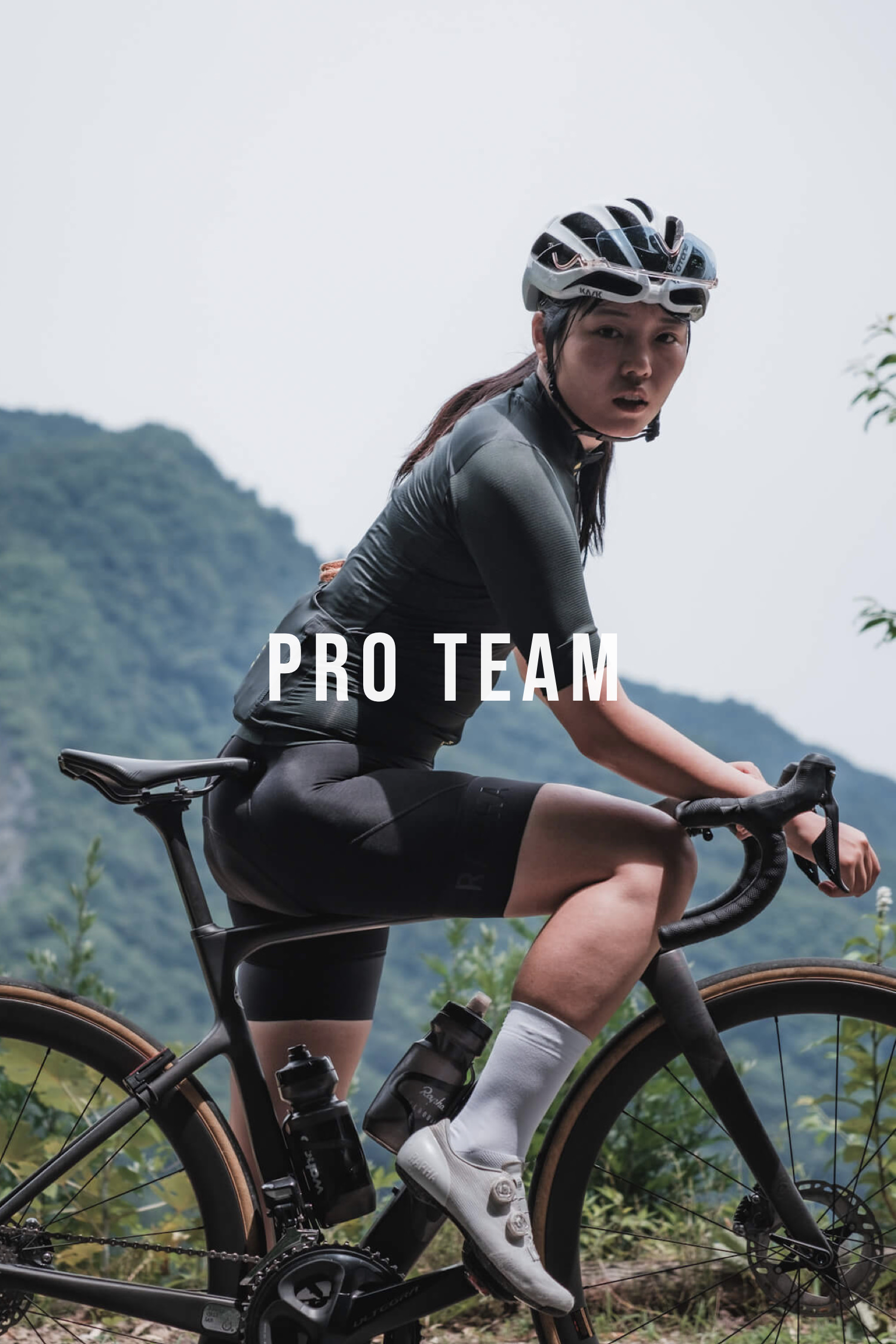 GW特価 rapha メンズプロチームトレーニングジャージ Sサイズ GW特価