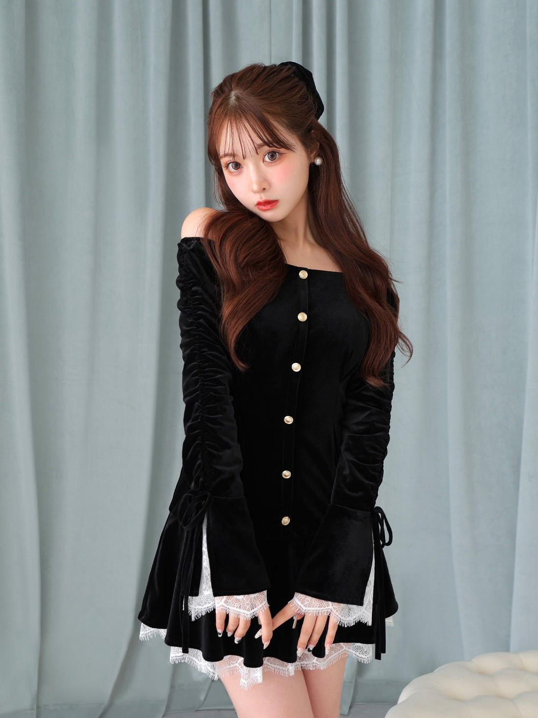 Classical velvet mini onepiece(eme10610) – M me eme