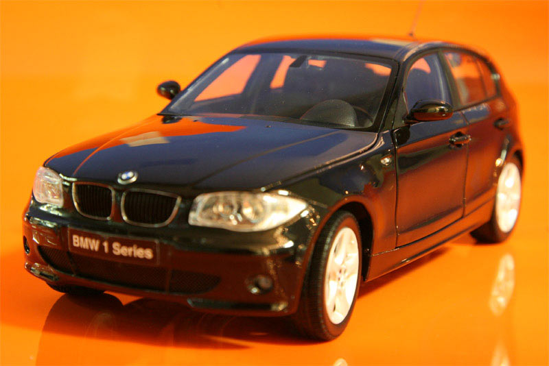 1:18 BMW 120i E87 BLACK (Kyosho, DC08721BK) – купить по низкой