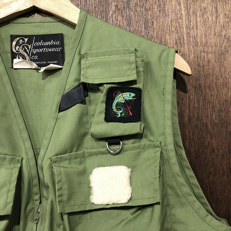 Columbia Sportswear Co Fishing Vest Khaki Green Trout Patch Medium
