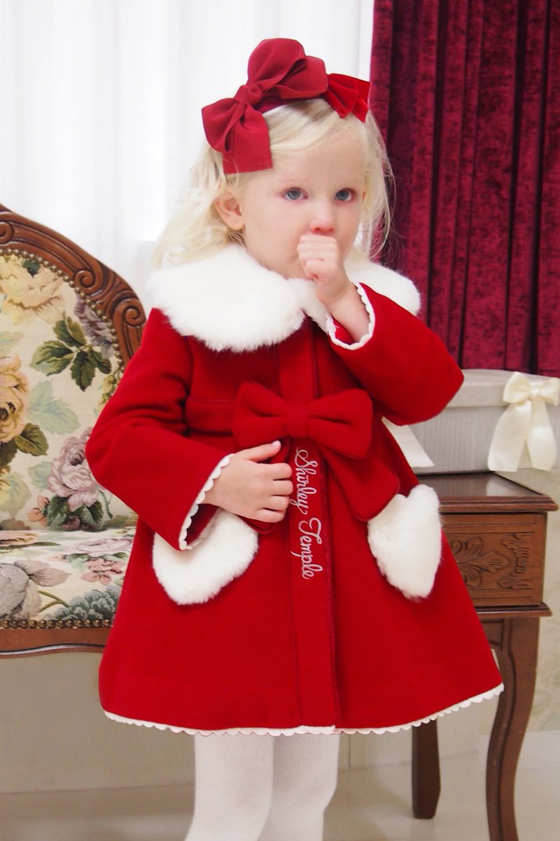 コート予約で大人気の「HEART RIBBON COAT」は プレゼントラッピングが