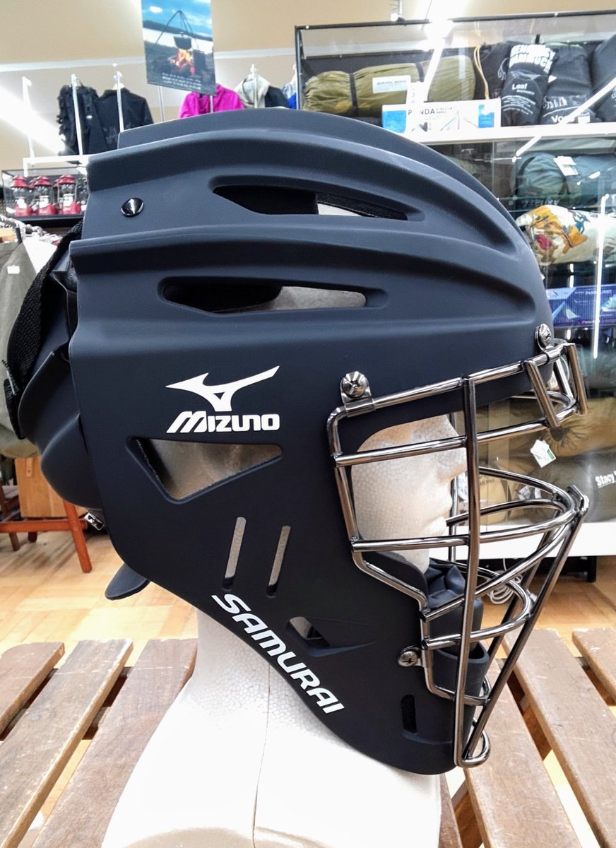 MIZUNO ホッケー型キャッチャーマスクお売りいただきました⚾ 現役時の