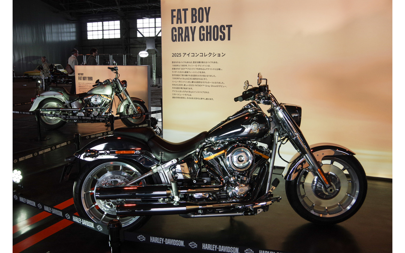 ターミネーター2』のあのハーレーが最新仕様で復刻！ 鏡面仕上げの