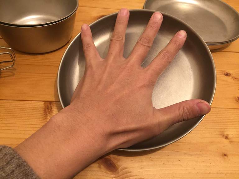 スノーピーク(snow peak) トレックチタンプレートのレビュー | ソロニワ