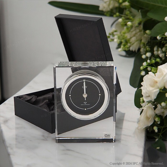 グラスワークスナルミ 【ノヴァ】 電波時計 ｜ 記念品、ノベルティ、景品館