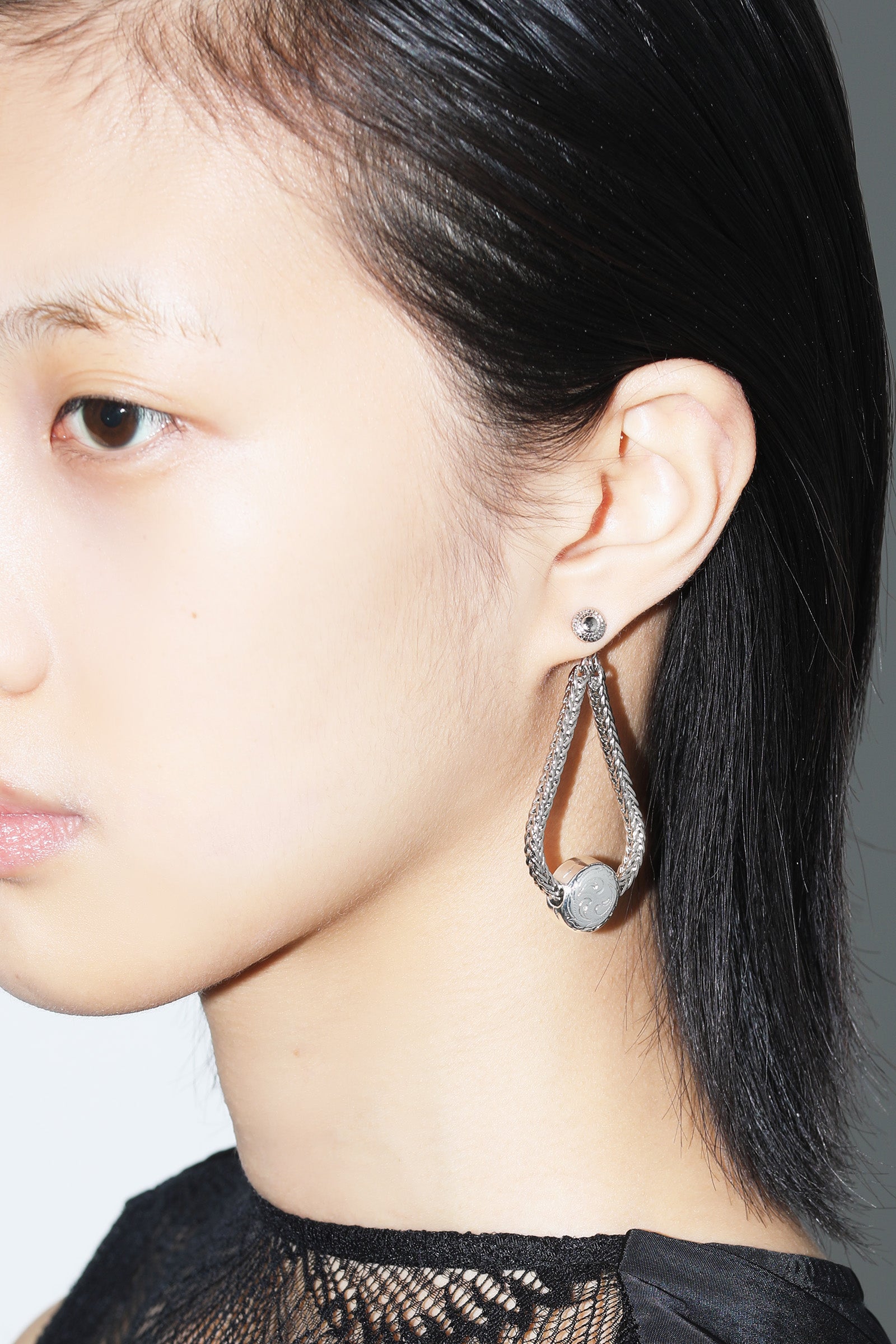 DROP PIERCED EARRINGS – TOGA ONLINE STORE