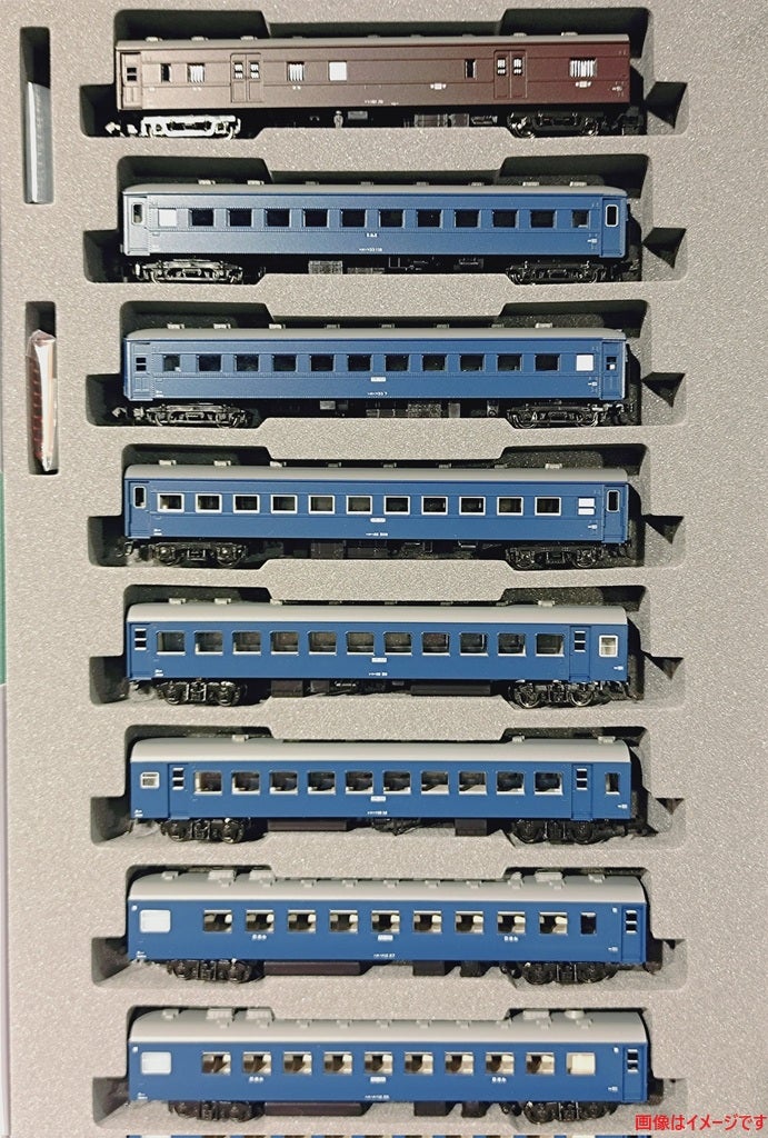KATO出荷情報 夜行鈍行「はやたま」8両セット／EF58 66 竜華機関区