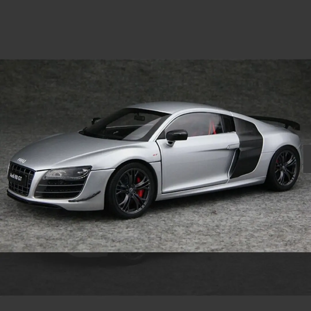 アウディ R8 ガルフ 1/18 京商