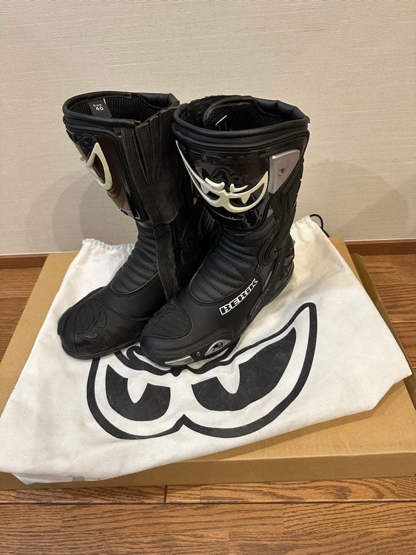 ベリック　バイクブーツ ブラック 収納袋付き 楽天市場】BERIK ベリック レーシングブーツ GP-X BOT-1289A-BK WHITE
