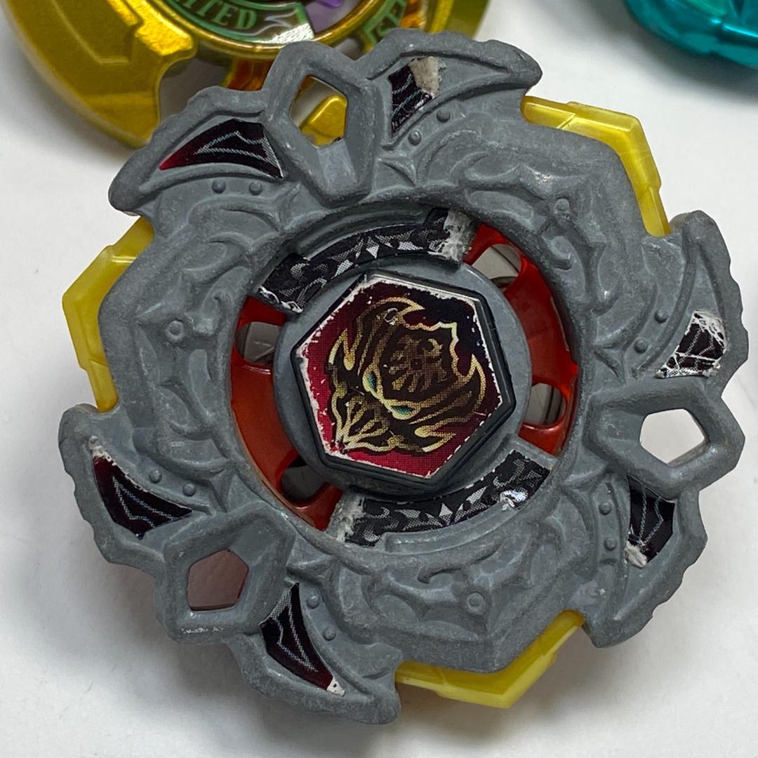 メタルファイトベイブレード 12個まとめ売り - メルカリ