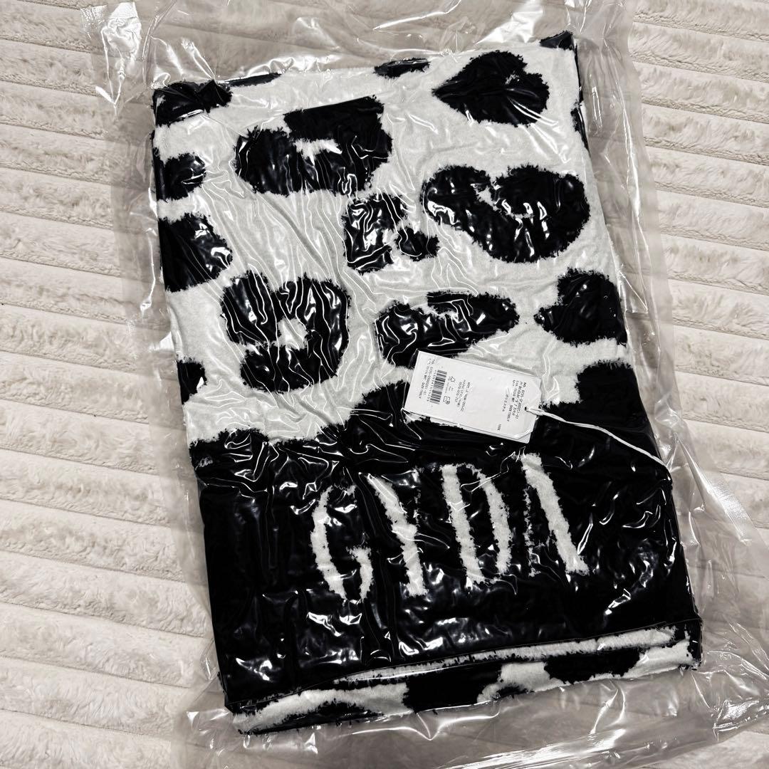 GYDA ノベルティ ブランケット - メルカリ