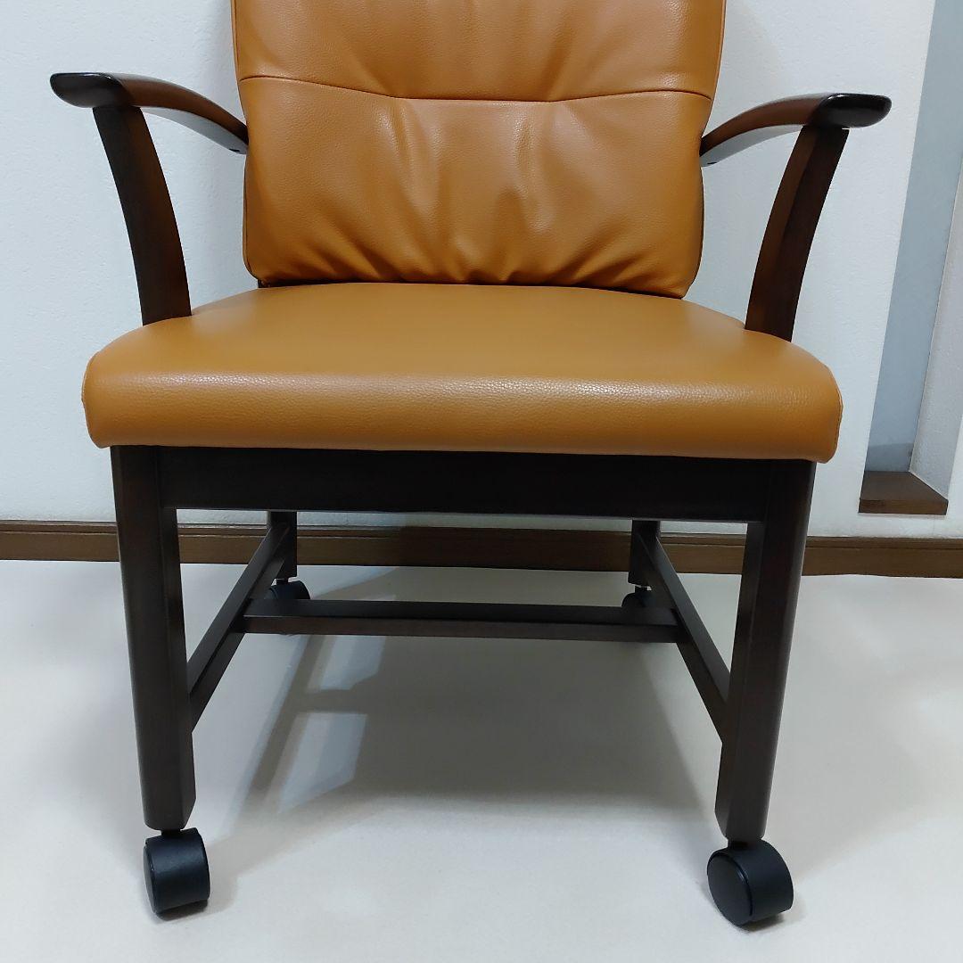 希少☆美品 カリモク chitano チターノ アームチェア キャスター付き