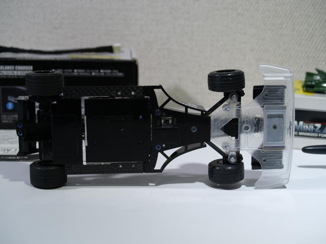 京商ミニッツF1 ASF マクラーレンメルセデスフルセットLiFe仕様おまけ