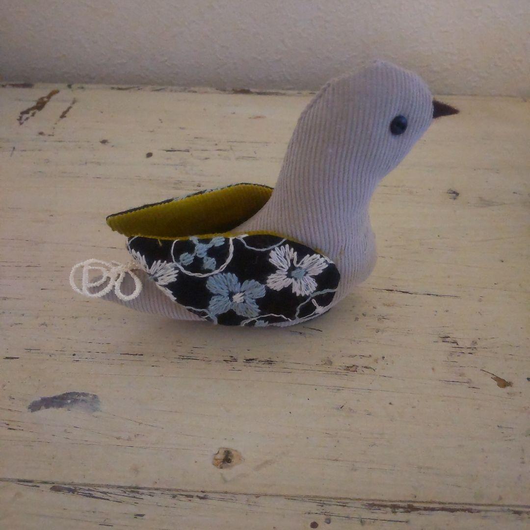 ミナペルホネン 森のみんな大集合して記念撮影