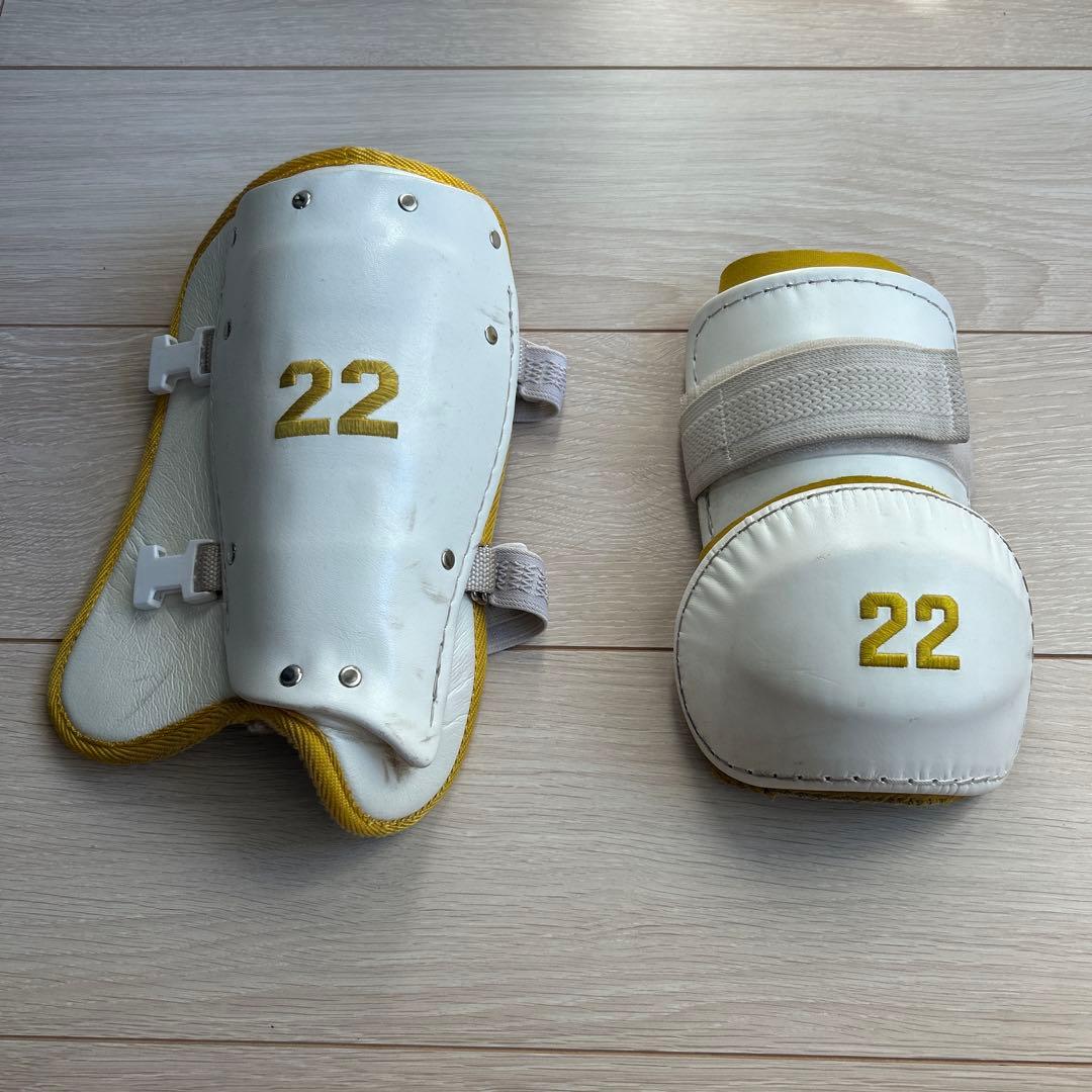 エルボーガード ホワイト 22サイズ エルボーガード ホワイト 22サイズ 楽天市場】＼9日・10日:5%OFF