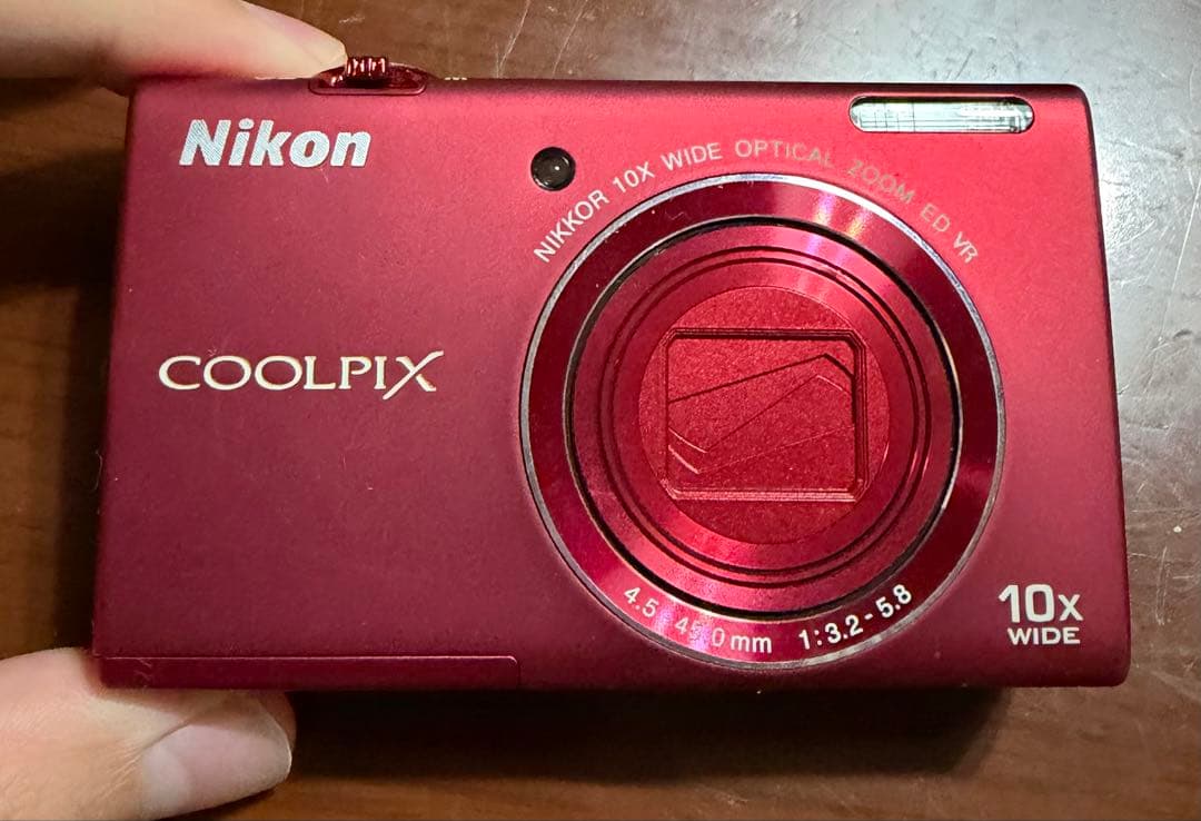 (美品)Nikon COOLPIX S6200 レッド Amazon.com : Nikon COOLPIX S6200 16 MP Digital Camera with 10x
