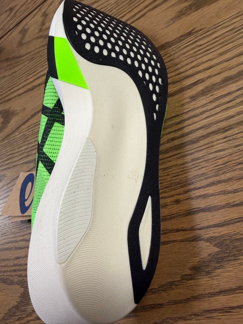 アシックス　SPEED EDGE TOKYO 　27.5cm