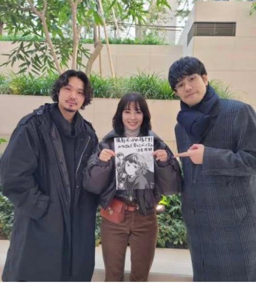 広瀬すずドラマ使用牛革HERZ ブラウンレザー ボディバッグ - メルカリ