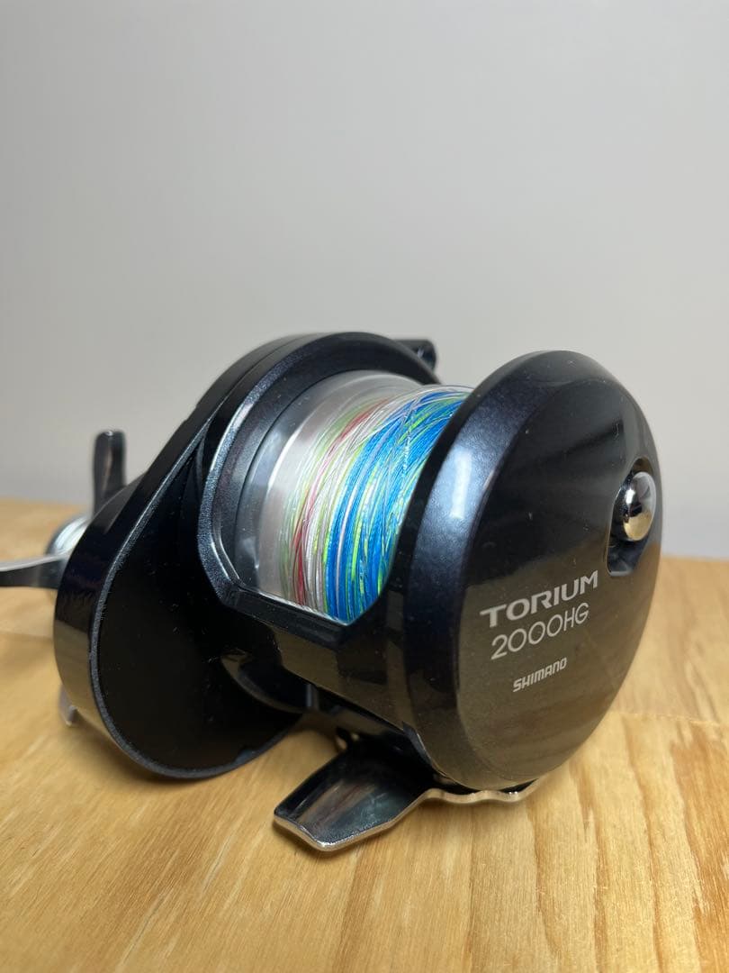 【SHIMANO/シマノ】TORIUM 2000HG リール トリウム シマノ トリウム 2000PG(右) - 釣具・釣り用品 通販 | 釣具のつり吉