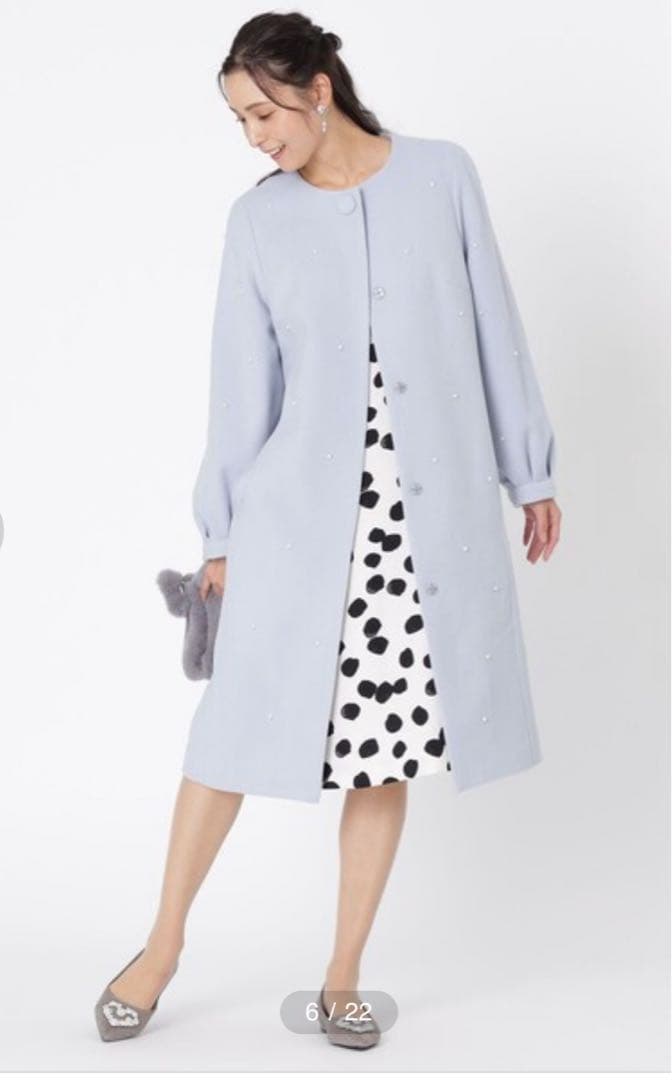 TOBECHICトゥービシック　　パール付　コート　冬　アウター 大人女子がときめく「冬映えコート」Style｜TO BE CHIC(トゥー ビー