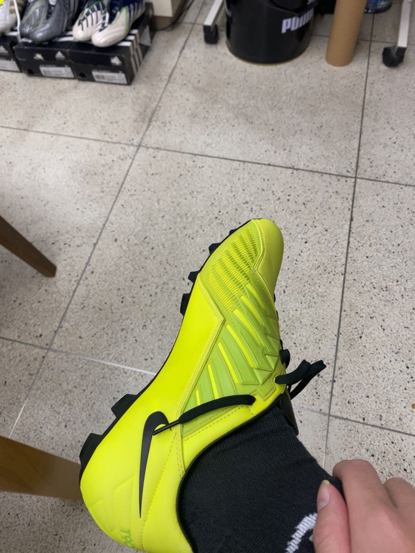 ナイキT90 シュート IV HG-B 27.5cm