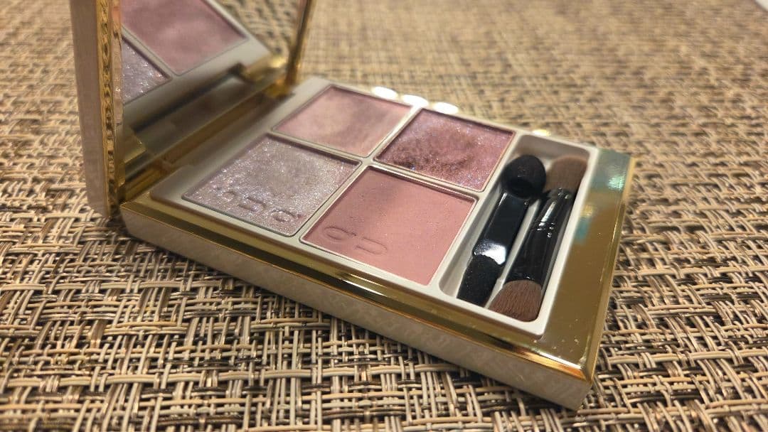 SUQQU 2025 ホリデーコレクション 149 舜華 - メルカリ