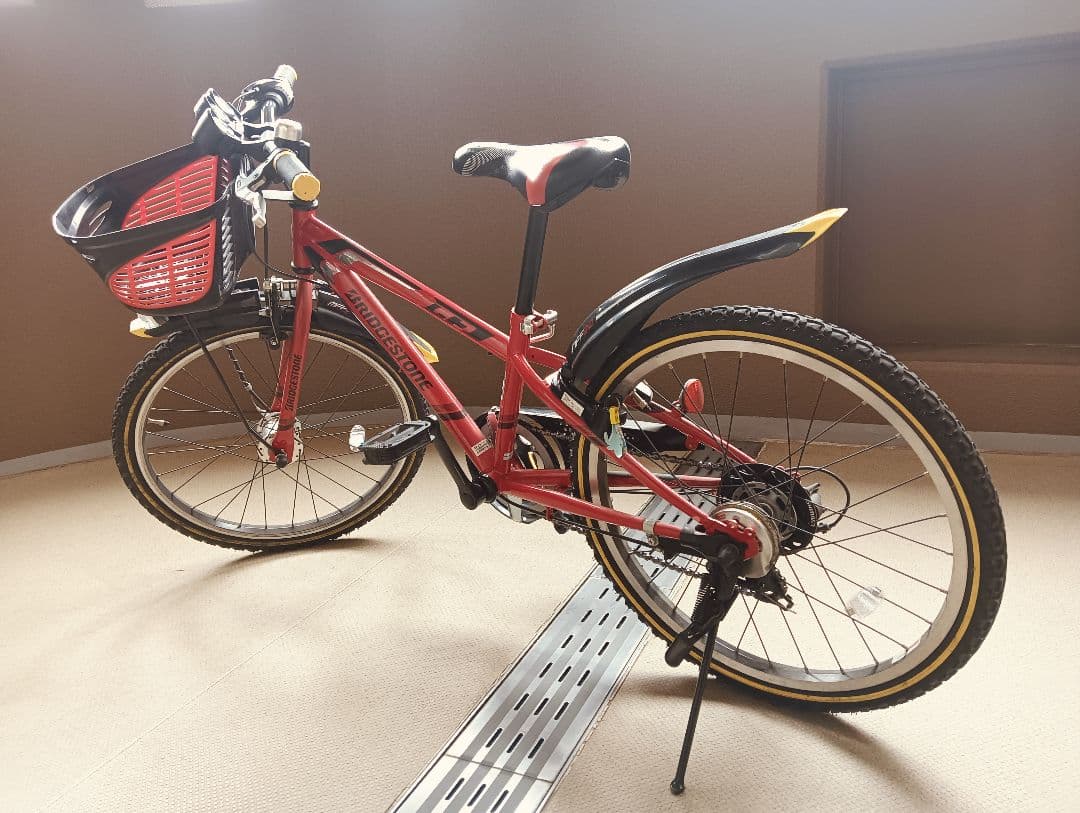 （引取のみ）22インチ　ブリジストン　クロスファイヤージュニア ブリヂストン クロスファイヤージュニア22 点灯虫 2025 子供自転車 22