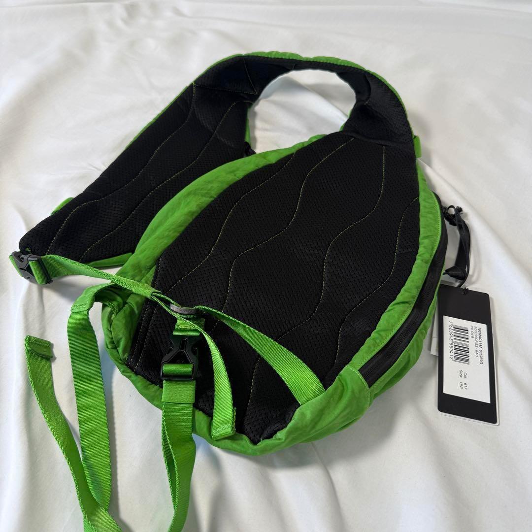 【定価4.2万/あおば着用】C.P.Company ボディ バッグ グリーン