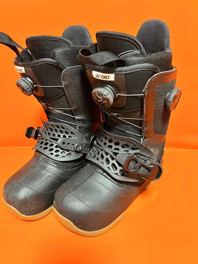 ヨネックスAZYMAKER BOA AB 27cm