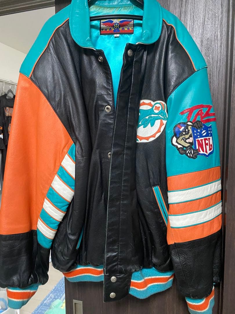 セール中Dolphins オールレザー ジャケット NFL - メルカリ