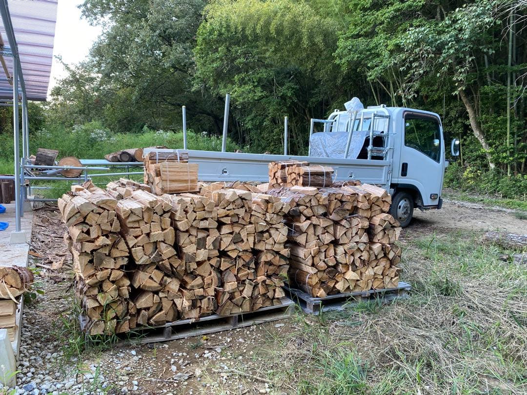 薪 ヒノキ100束（800kg〜1,000kg）