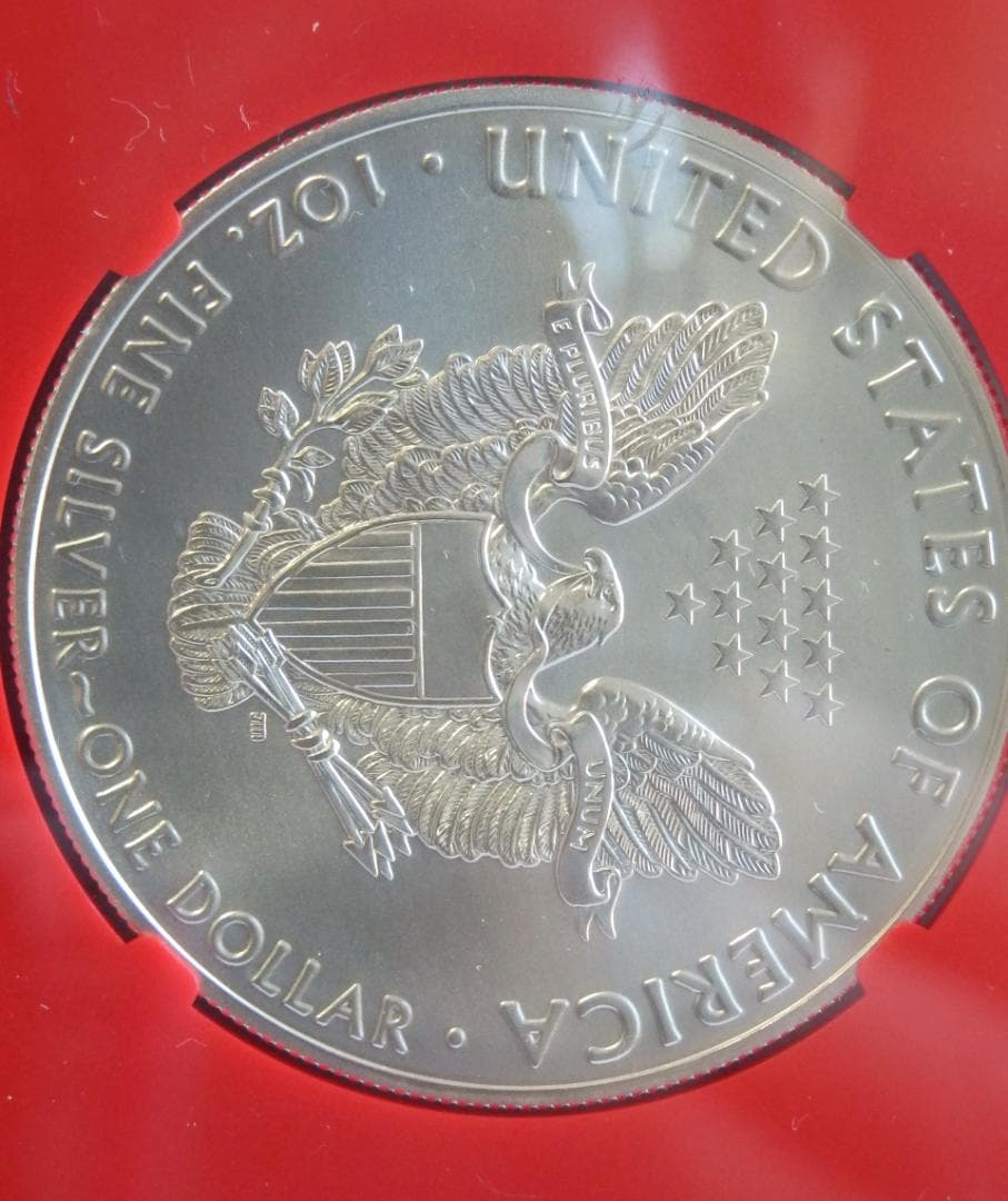 米国2021年イーグル1ドル銀貨 トランプ赤ラベル NGC MS70ER Releases