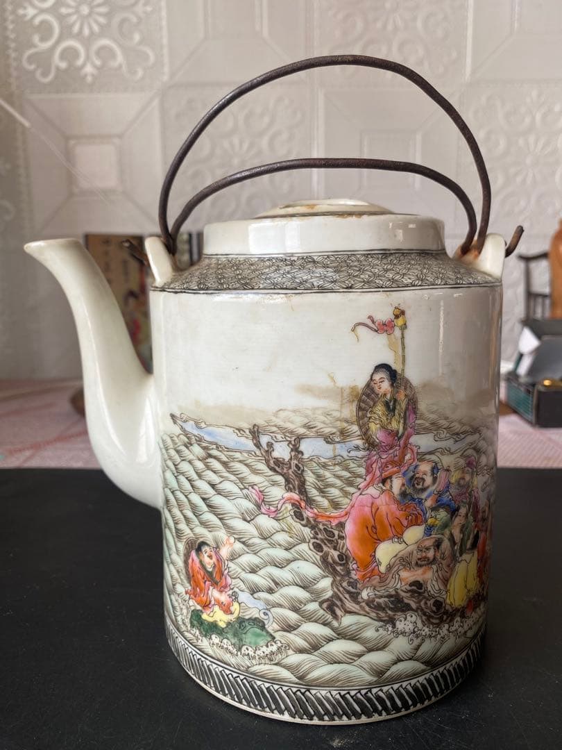 本物　中国古美術 時代物 粉彩 民国 蓋物 茶入 茶道具 中国古玩 骨董品 在銘 本物 中国古美術 時代物 粉彩 民国 蓋物 茶入 茶道具 中国古玩 骨董品