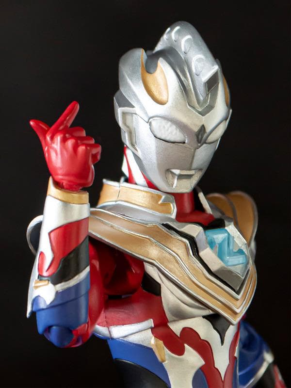 魂ウェブ商店 S.H.Figuarts ウルトラマンゼット ガンマフューチャー