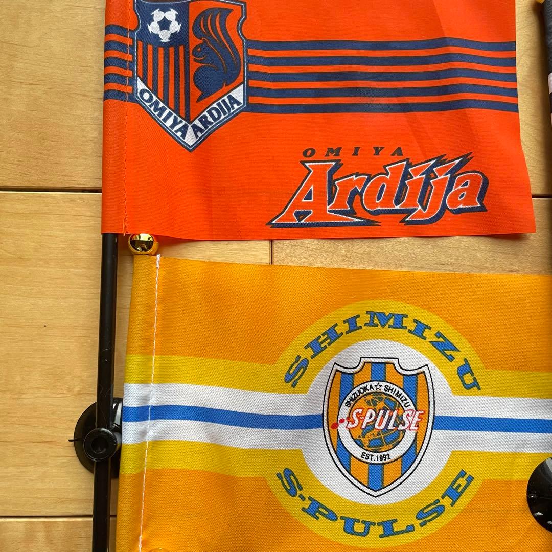 Jリーグミニフラッグ12チーム吸盤付日韓ワールドカップミニフラッグ10