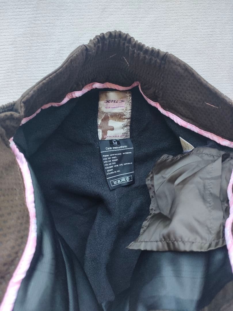 美品 レディース スキーウェア スノーボードウェア フェニックス 11号 M