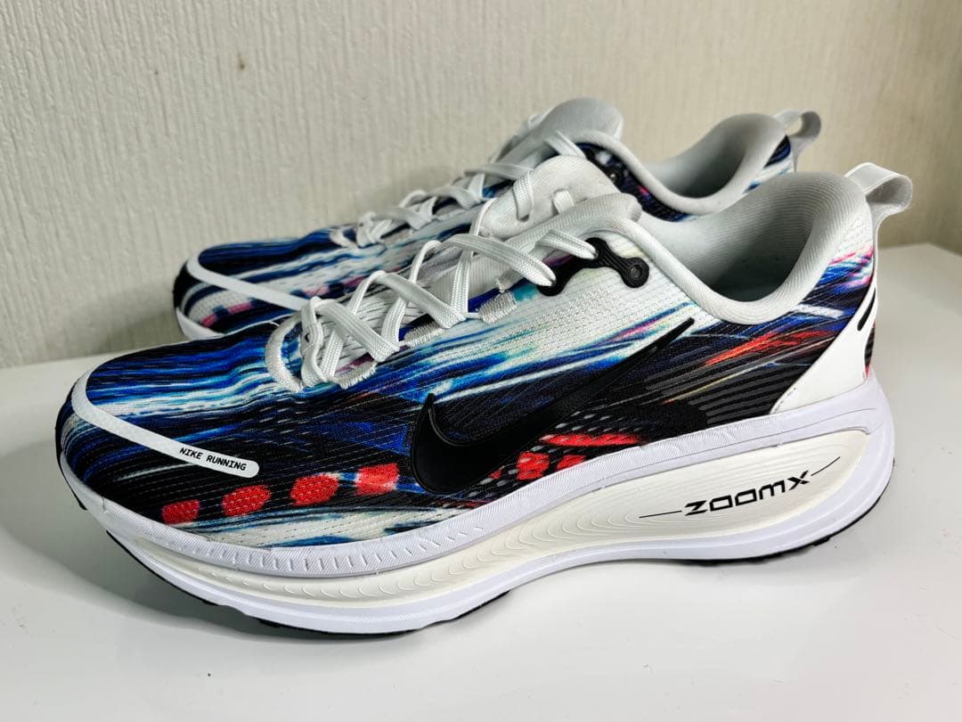 NIKE ボメロ18 25.5cm