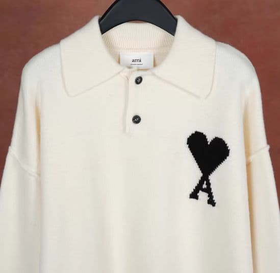 AMI PARIS ホワイトリーポロニット ハート刺繍 - メルカリ