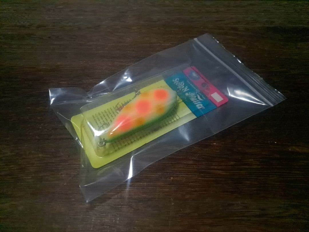 バルサ50 ステッピン・フラッター パロット 奇跡のデッドストック