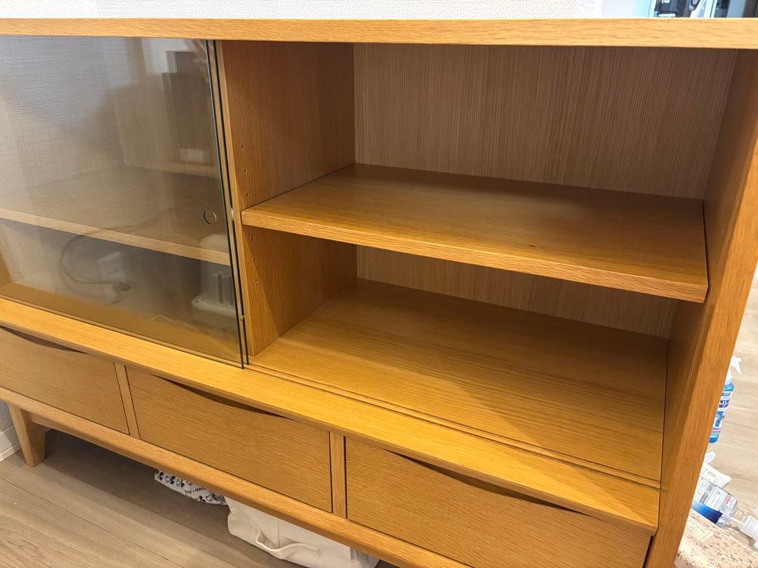 UNICO ウニコ SIGNE シグネ ローカップボード オーク材 ナチュラル unico(ウニコ)のSIGNE(シグネ)シリーズのローカップボードです。オーク